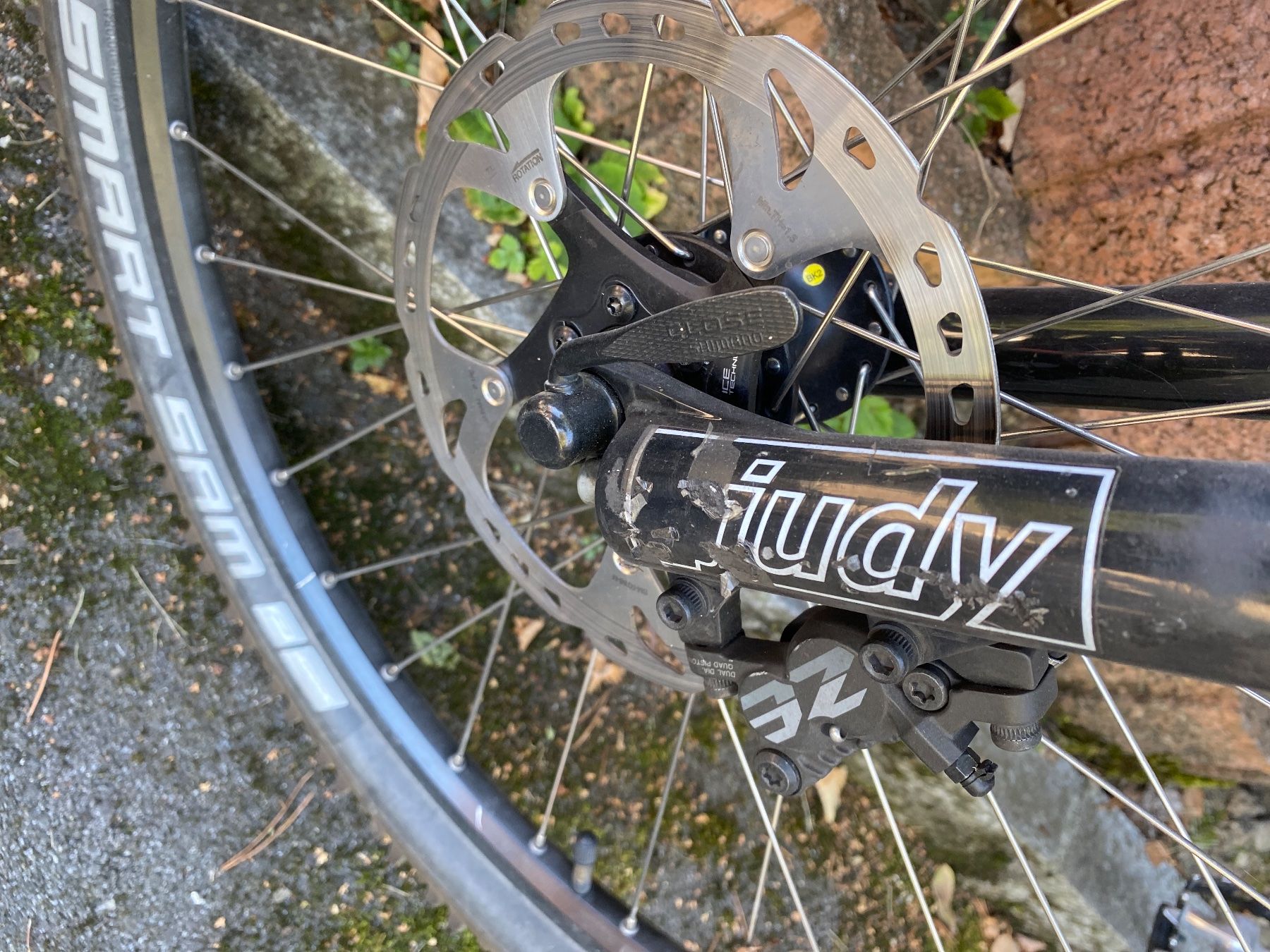 Velos: 26Zoll Cronics Mountainbike – Gebraucht aus Bergdietikon von EnKaSaLe 1