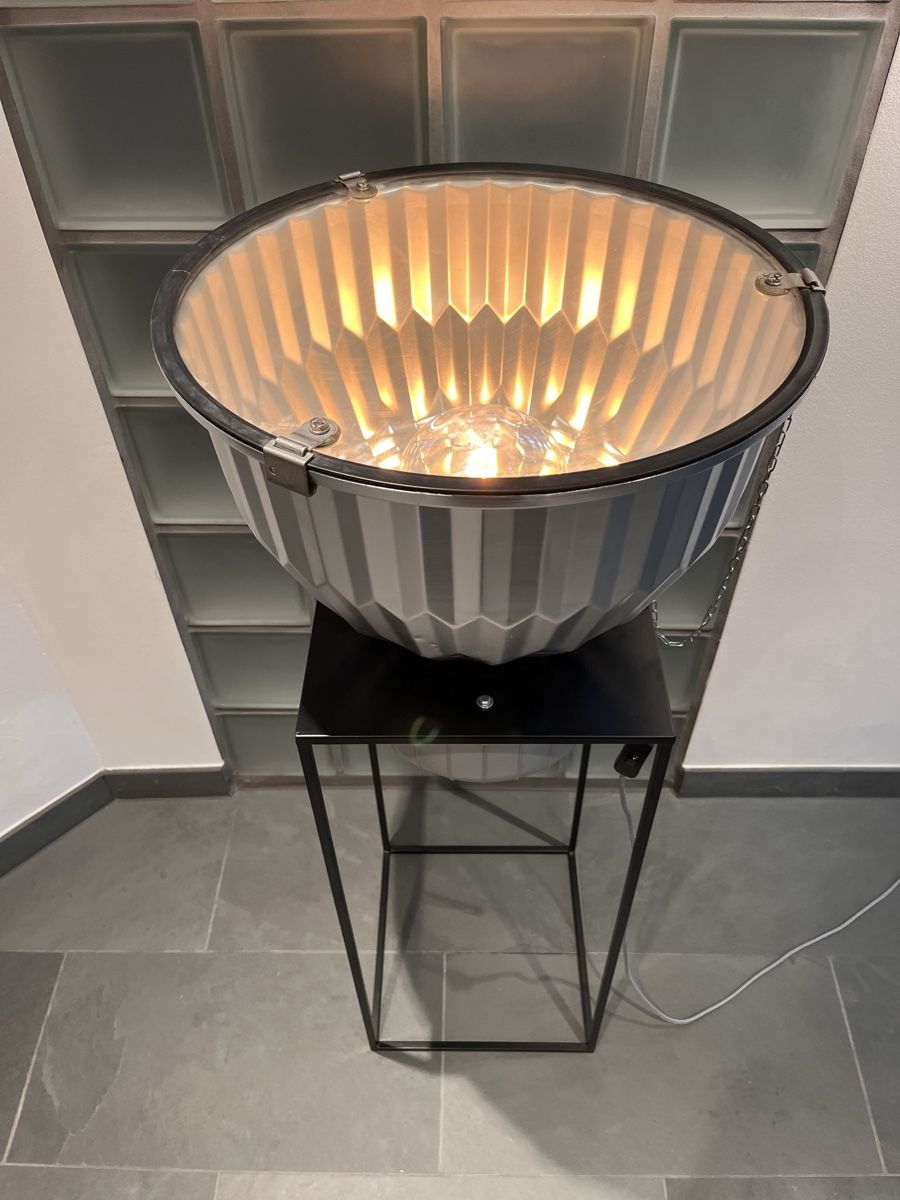 Lampade: Stehlampe Industrie – Usato da Fruthwilen venduto da bodensee_manufaktur