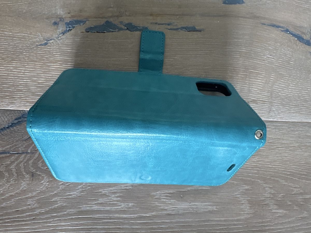 iDeal of Sweden Cover & Protezioni schermo: 3 iPhone 11 Pro Max Hüllen, 2 iPhone 16 Pro Max Hüllen, Top – Nuovo (secondo la descrizione) da Weggis venduto da Massahans 4