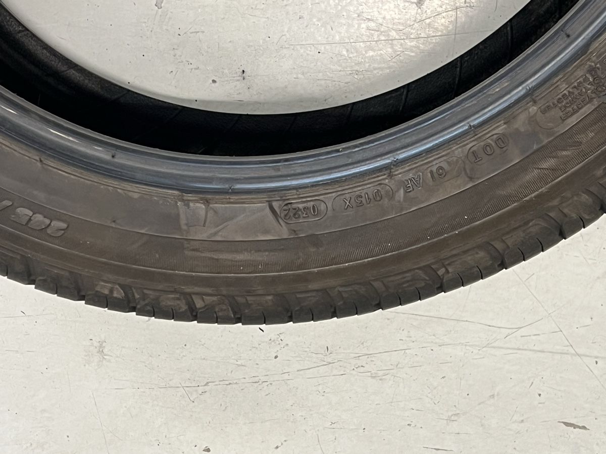 Michelin Pneumatici & Ruote complete: Sommerreifen Michelin 245/45/20 – Usato da Hünenberg venduto da Auto-Klinik01 4