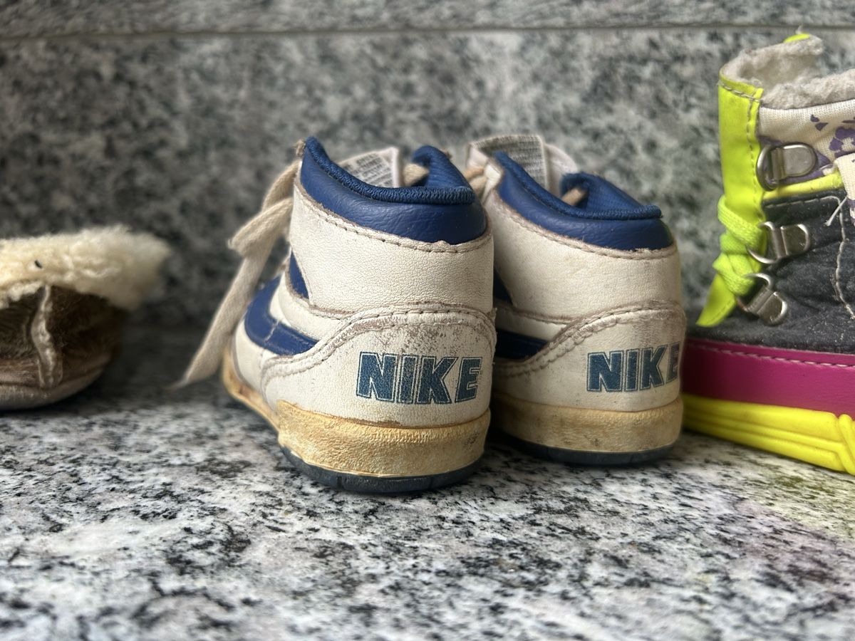 Scarpe per ragazzi: Kinderschuhe, Vintage – Usato da Horw venduto da Tigercat635