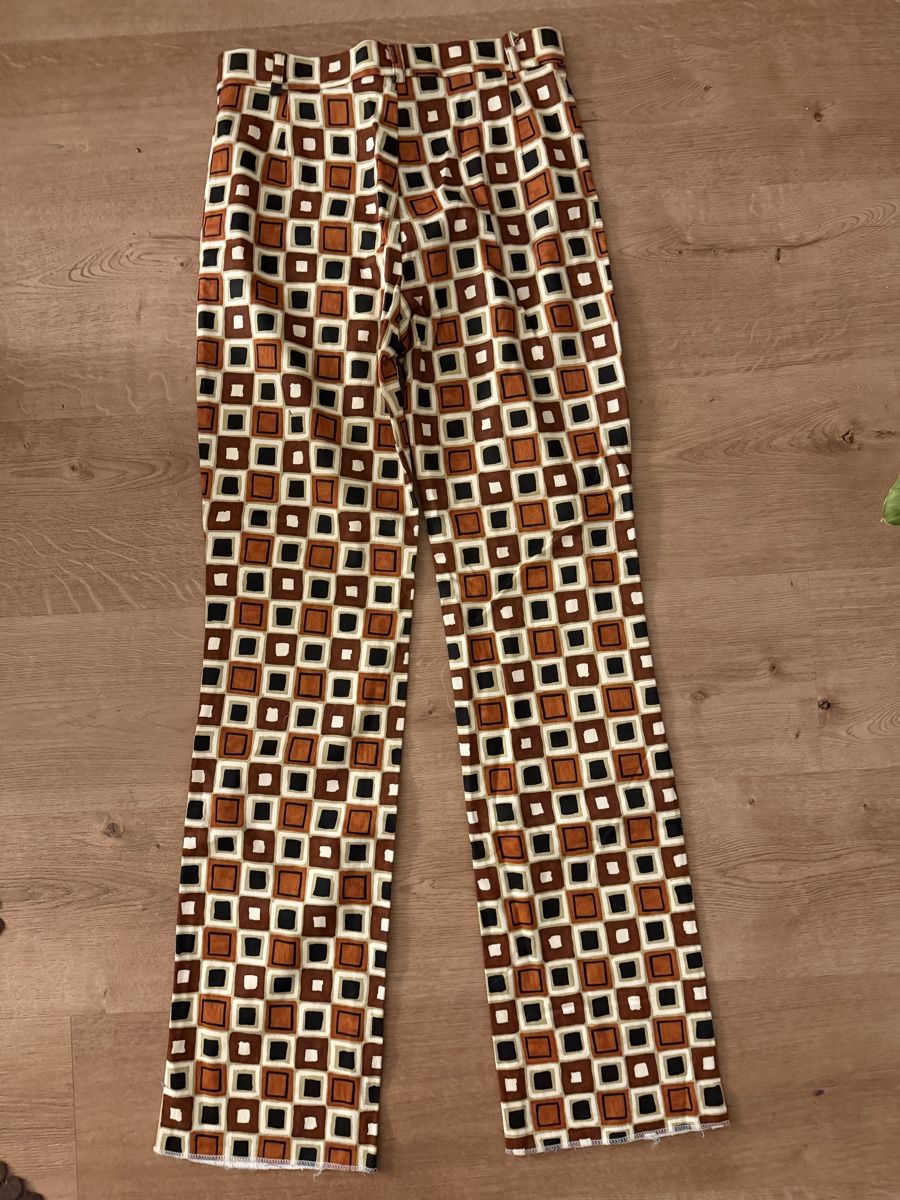 Pantaloni: Vintage Hose Friponne – Usato da Jona venduto da HappyHappyHappyHappy 3