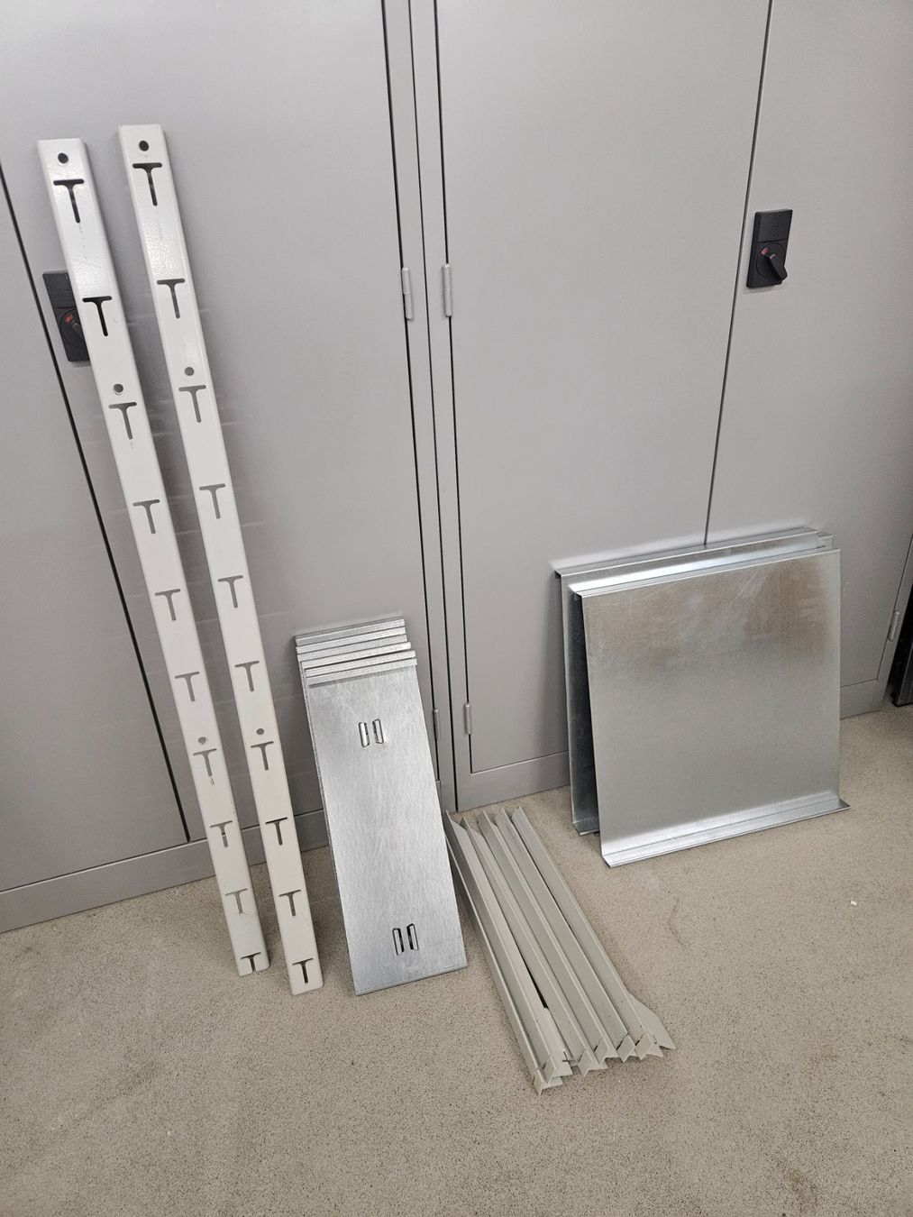 Regale: Romal Wandregal sehr robust 50 cm breit – Gebraucht aus Rüti ZH von looren94 1