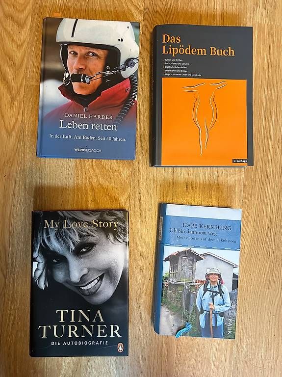 Livres: Div. Bücher – D'occasion à Gattikon par salomefrehner