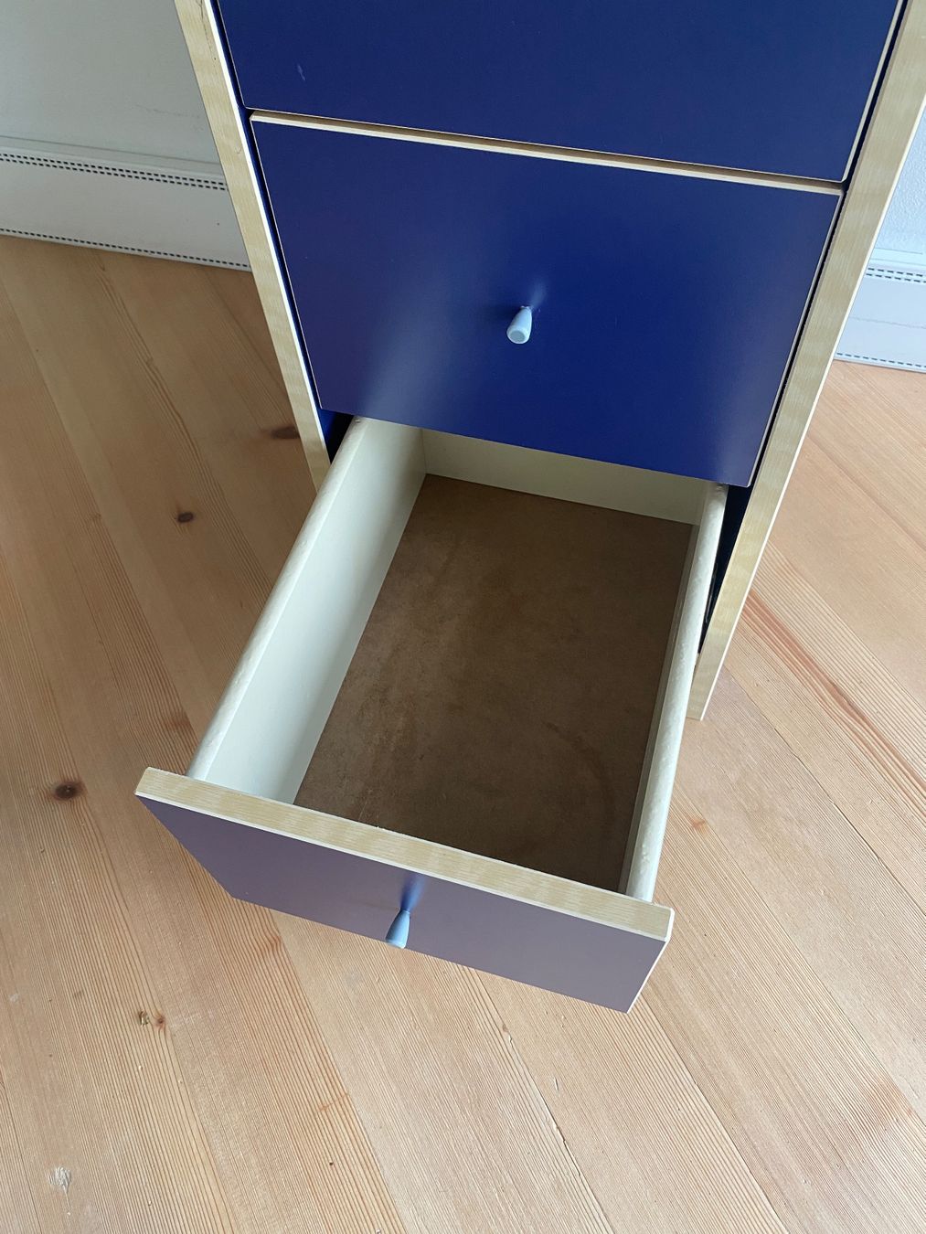 Ikea Cassettiere: Kommode IKEA mit 3 Schubladen – Usato da Büren an der Aare venduto da marco6 7