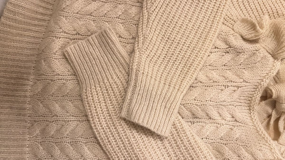 Vila Pullover & Sweatshirts: Eleganter VILA Pullover aus Wollmix – Gebraucht aus Bern von PrettyLittleWindow 4