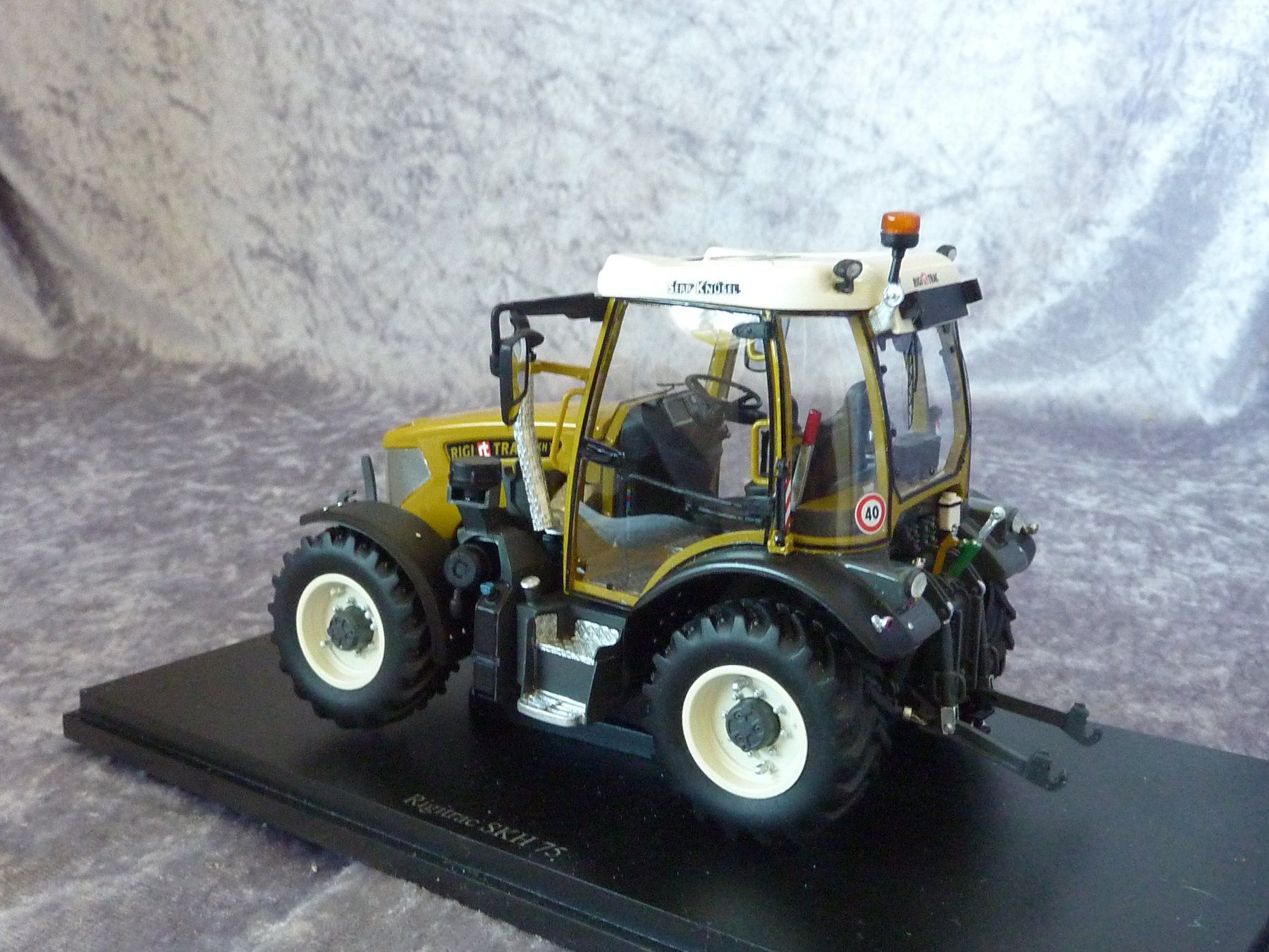 Kits de montage: Rigitrac SKH 75  1:32 – Neuf (Voir description) à Dürrenäsch par modellautos4you 2