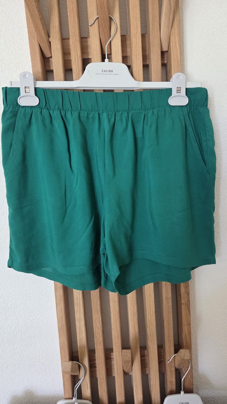 Kleiderpakete: Shorts lot 5 – Gebraucht aus Le Pâquier-Montbarry von Gruyere77 2