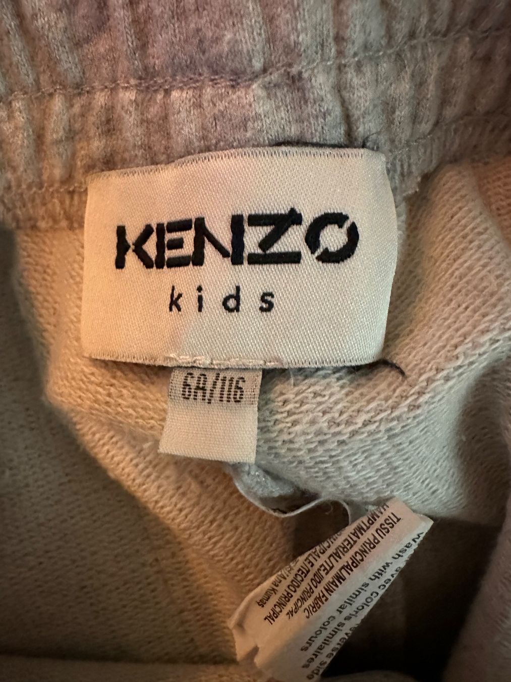 Kenzo Hosen: KENZO Shorts Size 6,116, as New – Gebraucht aus Montagnola von eva_gm6j 2