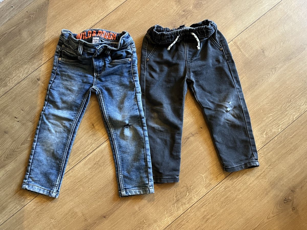 Pantaloni: Jeans zum austragen Grösse 98 – Usato da Zuckenriet venduto da ca_ac