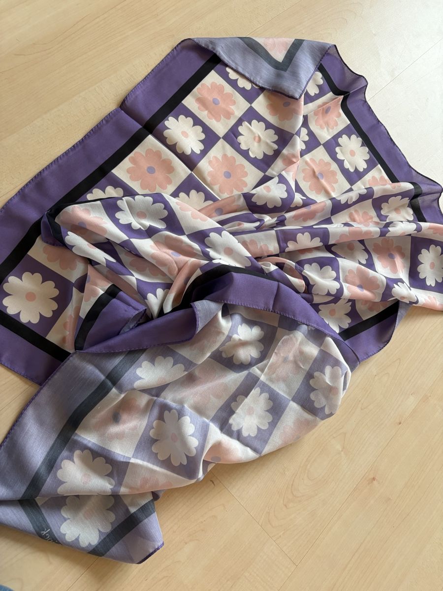 Foulards, Tücher & Schals: Halstuch QUM ipcek Blumenmuster Lila – Neu und originalverpackt aus Buchrain von Sisi83 2