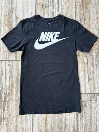 Nike T-Shirt Grösse XS