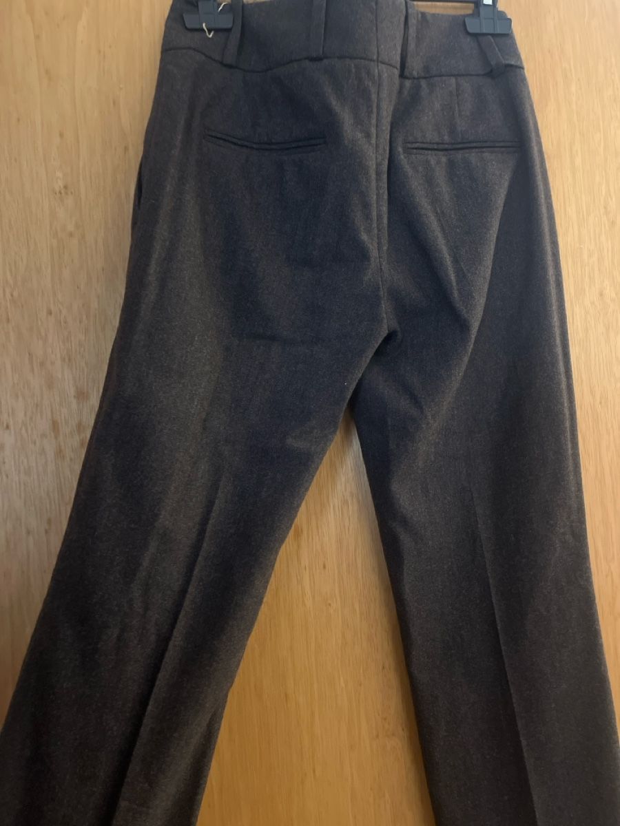 Hugo Boss Pantaloni: Hugo Boss wool Brown pants  – Usato da Porsel venduto da ali_tdk9 2