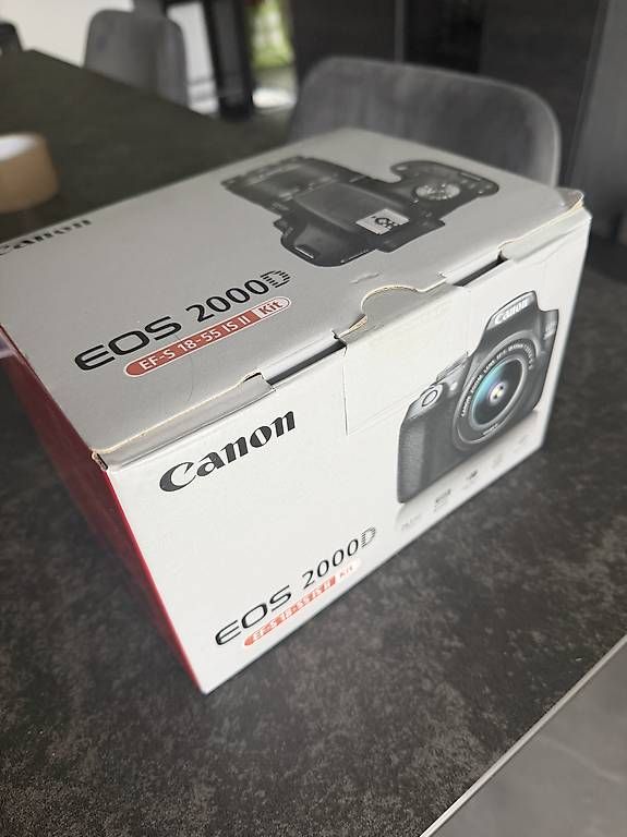 Canon Appareil photo: Canon EOS 2000D - comme neuf – D'occasion à Muraz (Collombey) par M9_T 2
