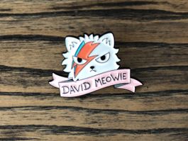 Pin Anstecker Brosche Katze David Meowie