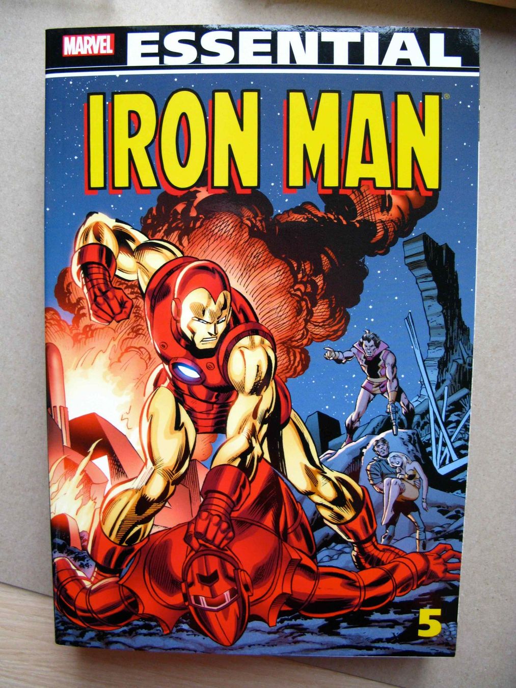 Fumetti: Iron man 62 - 87  Essential Vol. 5 – Nuovo (secondo la descrizione) da Samstagern venduto da Betscha