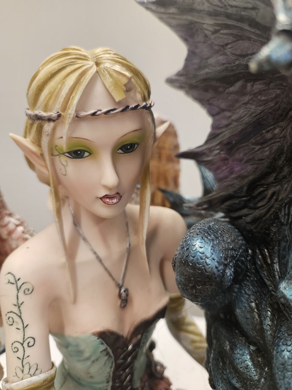 Statuette: Elfe mit Drachen – Nuovo (secondo la descrizione) da Dielsdorf venduto da Kenan997 4