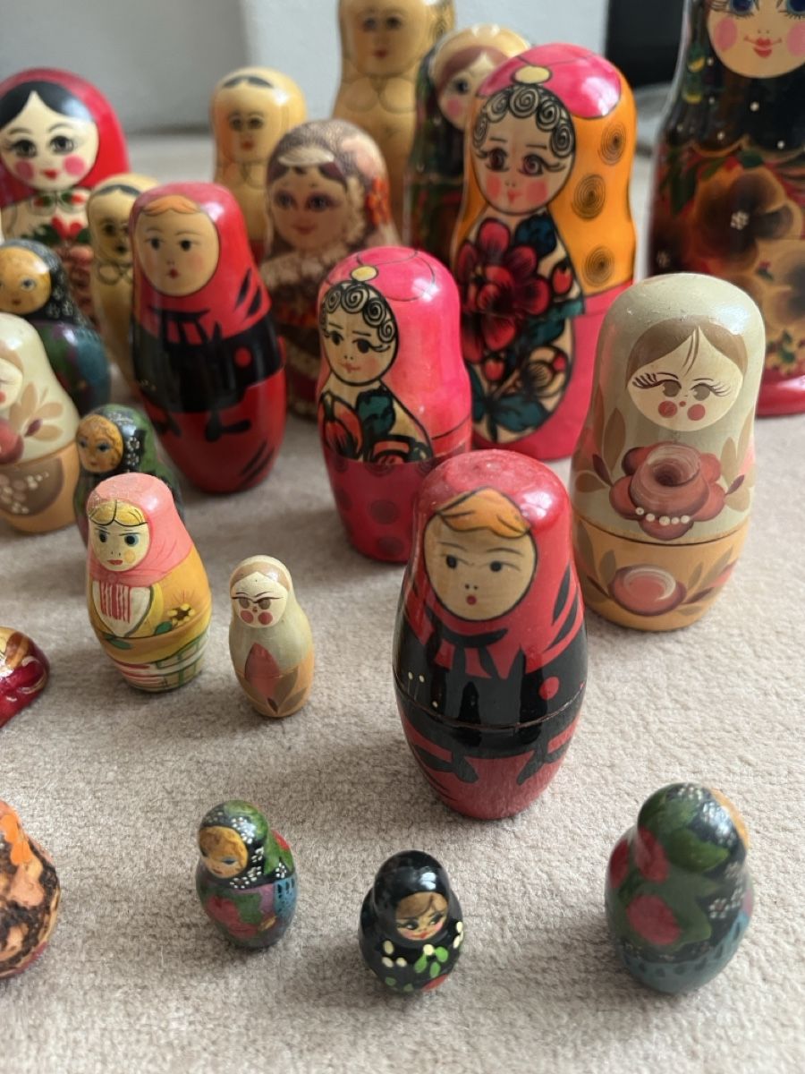 Statuette: Babuschkas oder Babuschke? Egal, dafür viele verschiedene … – Usato da Rüschlikon venduto da Pedrino1927 1