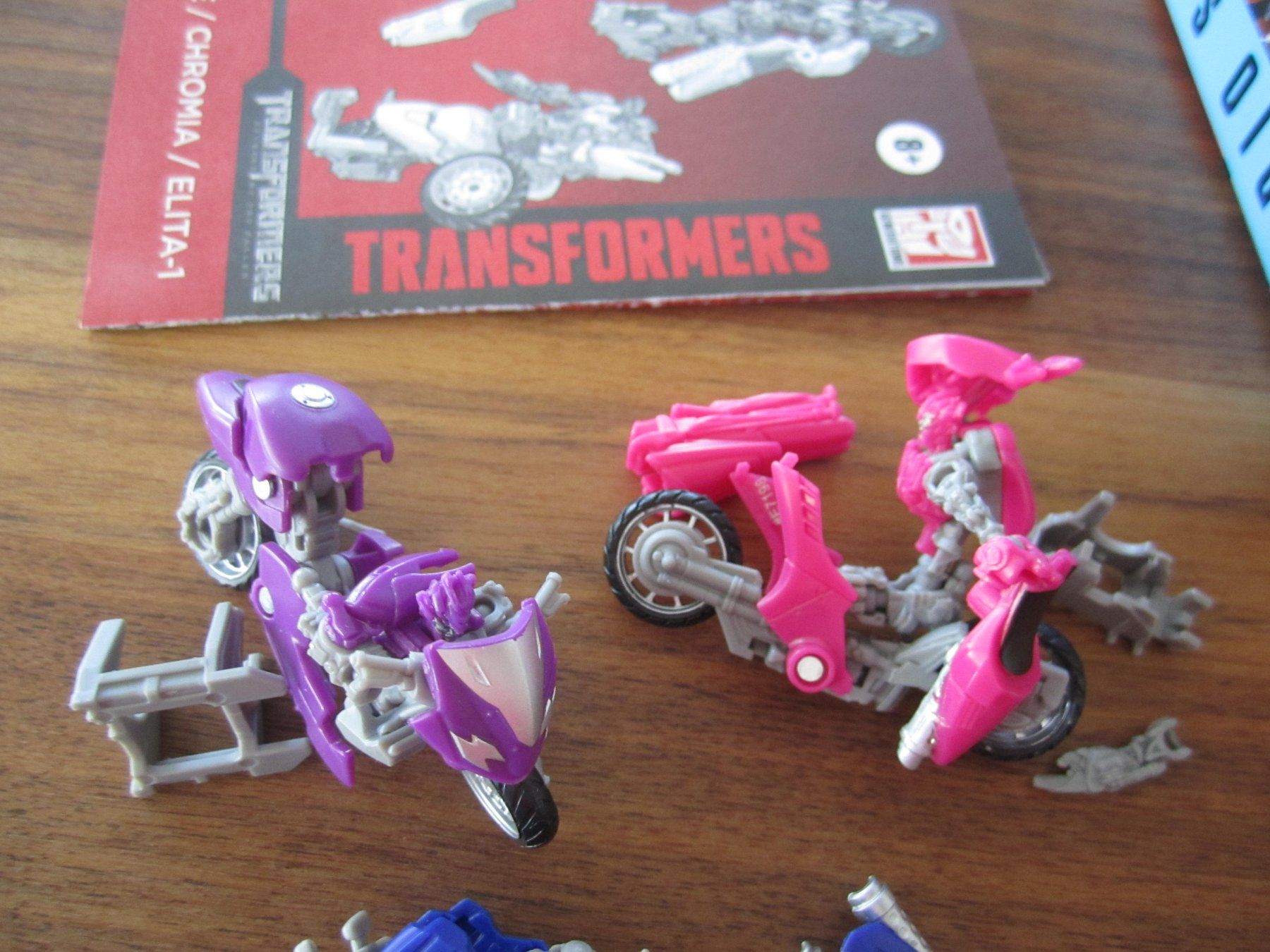 Giocattoli: Transformers Studio Series Chromia Set – Usato da Wohlen AG venduto da salamanderspielwaren 2