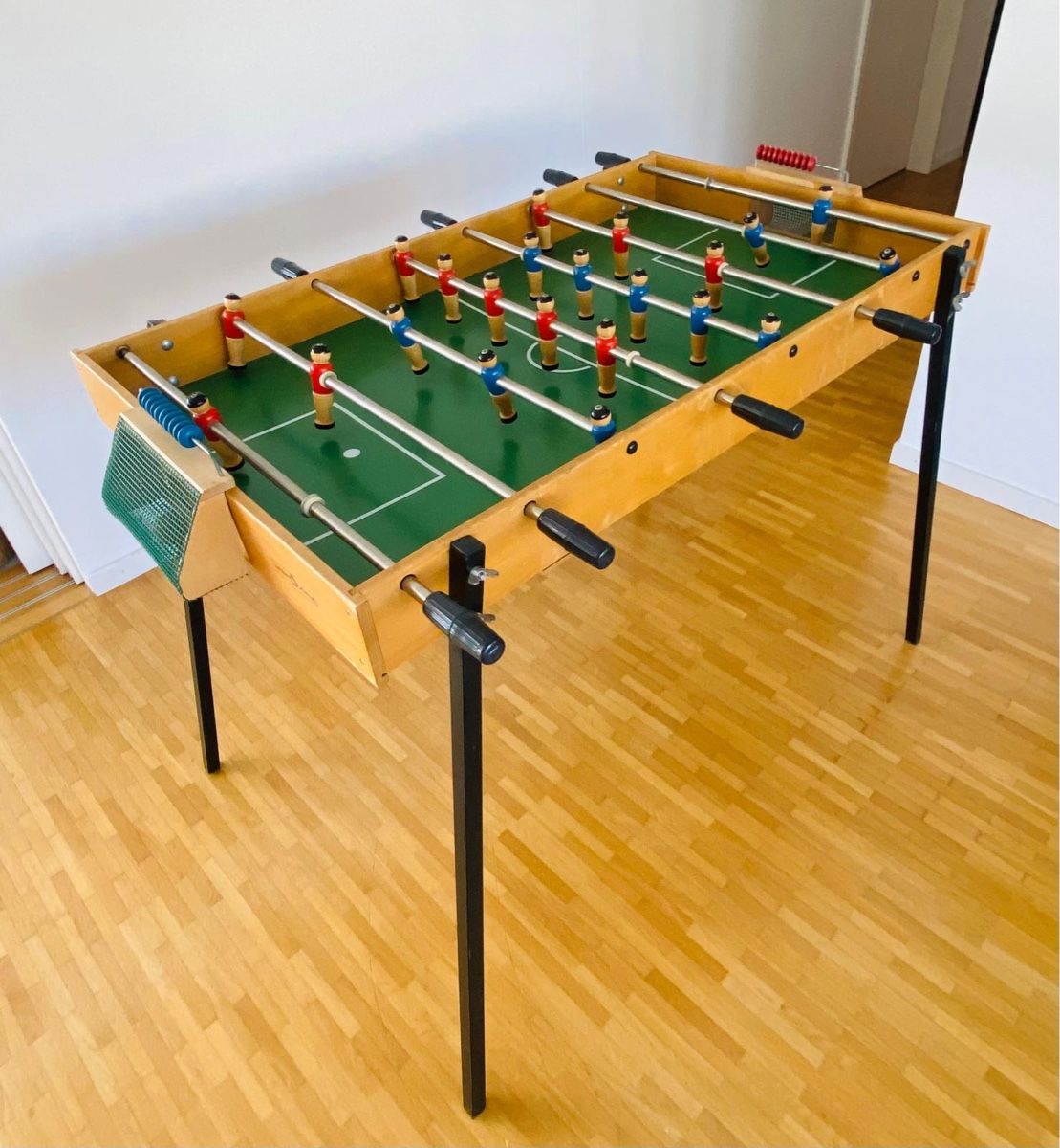 Wisa Gloria Giochi: Wisa Gloria Tischfussball – Usato da Zürich venduto da dav_b9zt 3