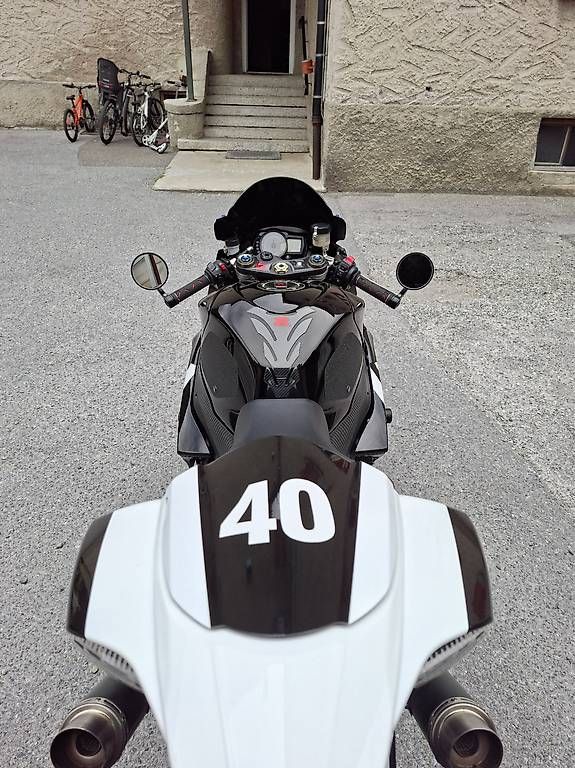Strada: GSX-R 1000 K7 – Usato da Corbières venduto da Jeremy_72 4