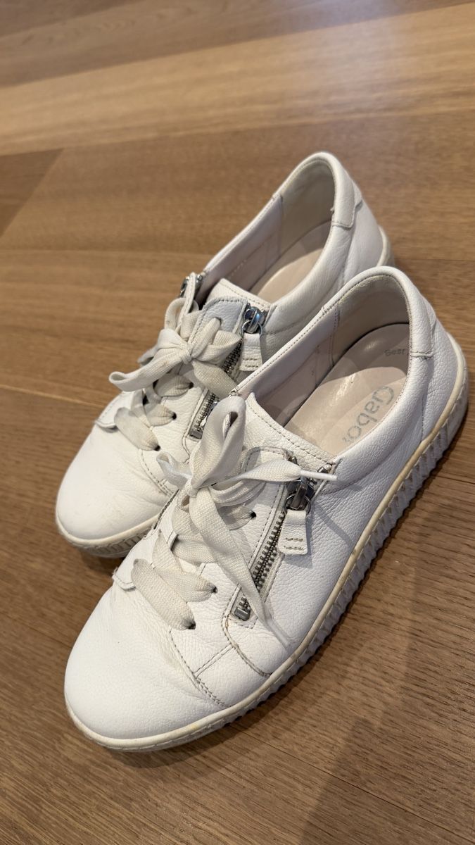 Gabor Damenschuhe: Gabor Damen Sneaker, Leder, weiss, Grösse 39 – Gebraucht aus Steinhausen von inmumi