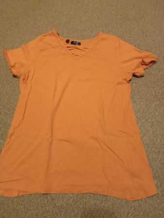 T-Shirt 2 Stück orange Grösse 44/46 ungetragen