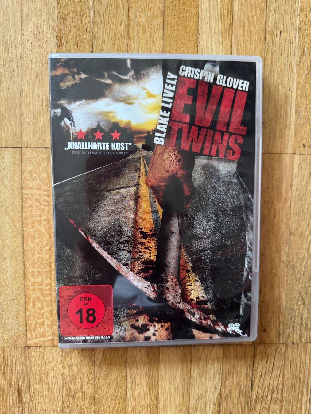 Tutti i DVDs: EVIL TWINS. (DVD) MIT BLAKE LIVELY – Usato da Basel venduto da san_2qlq