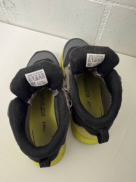 Scarpe per ragazzi: Adidas Goretex Wanderschuh Gr. 34 – Usato da Zürich venduto da sch_kqj7 2