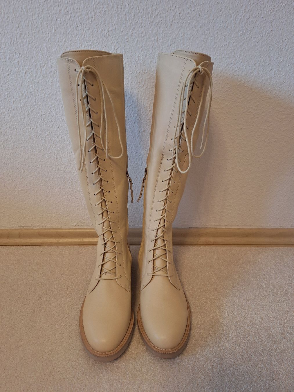 Sam Edelman Scarpe da donna: Stiefel von Sam Edelmann beige – Nuovo (secondo la descrizione) da Schwerzenbach venduto da sen_st9m 1