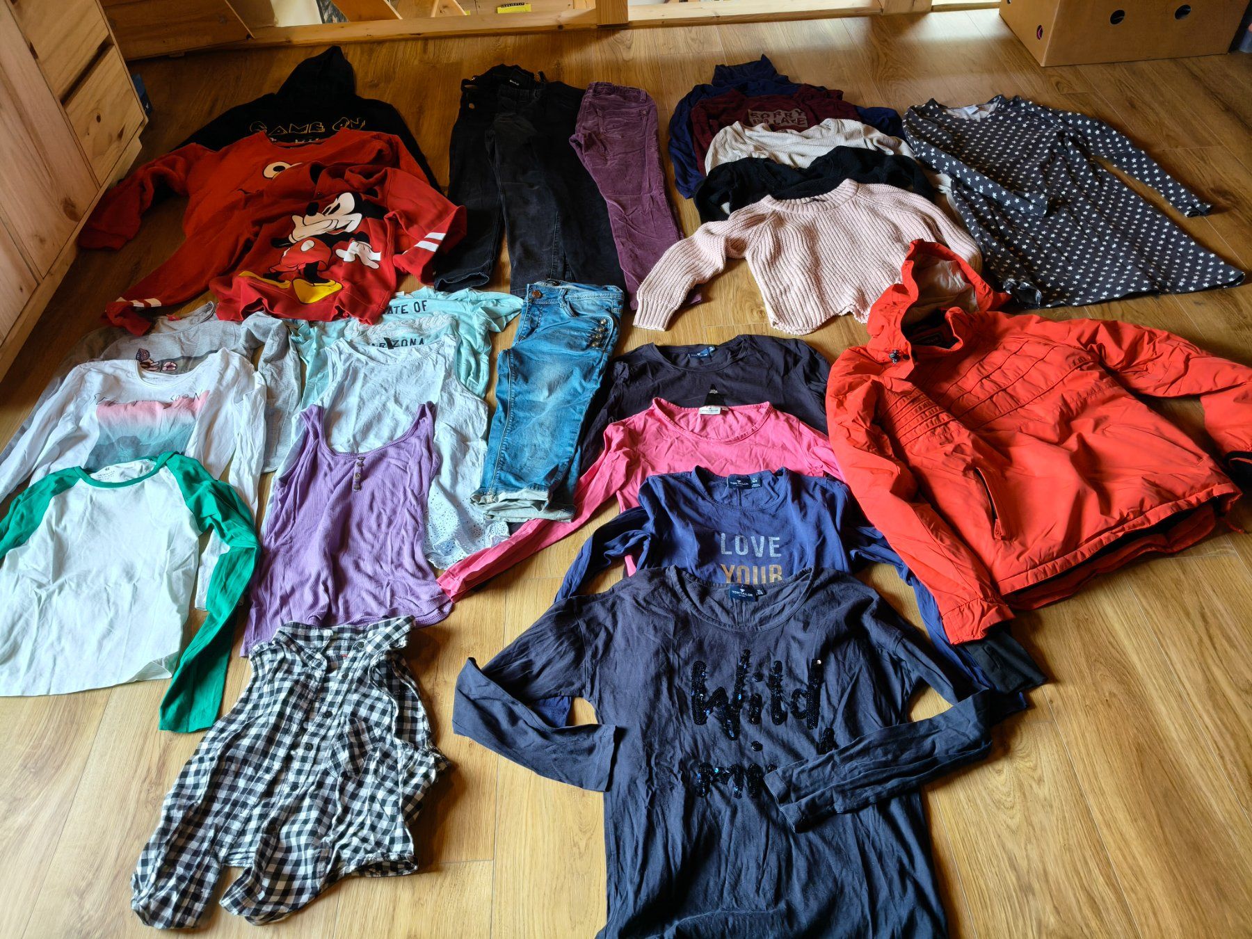 Lotti & Set di vestiti: Kleiderpaket Gr. 164-170 mit Tom Tailor – Usato da Sargans venduto da SE3