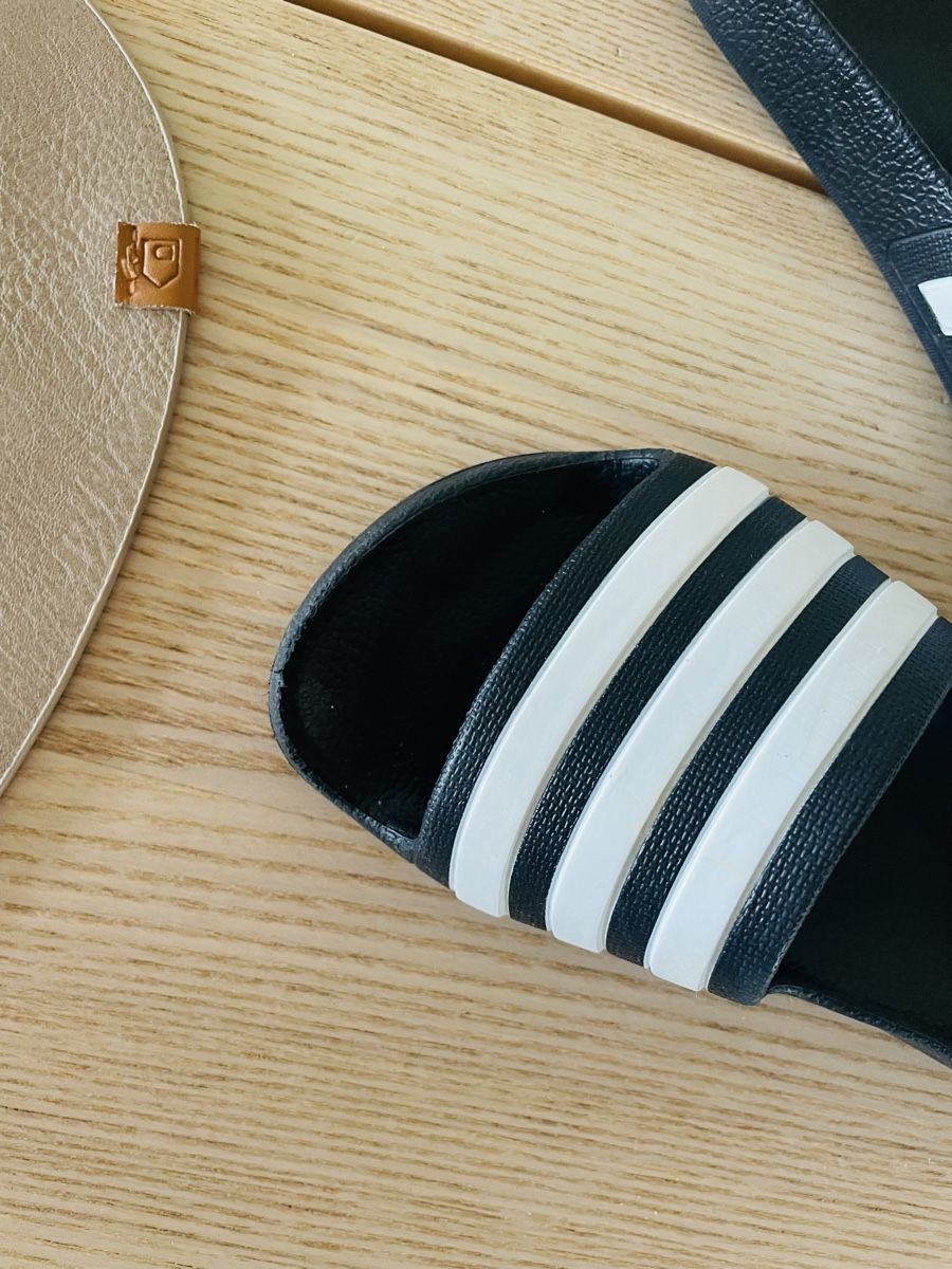 Adidas Scarpe per ragazzi: Adiletten Grösse 29 – Usato da Oberneunforn venduto da Jonasdietschi 4