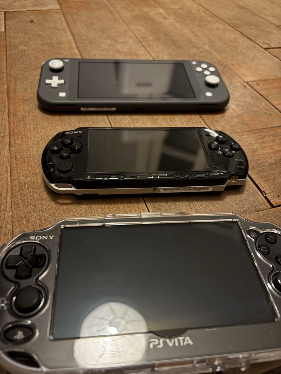 Console: Handheld sammlung (gemoddet) – Usato da Winterthur venduto da gon_vyy8
