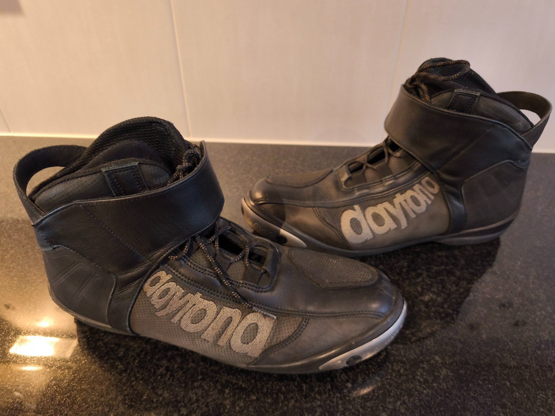 Scarpe da uomo: Daytona AC Pro Gr. 44 – Usato da Hofstetten ZH venduto da nues90 1