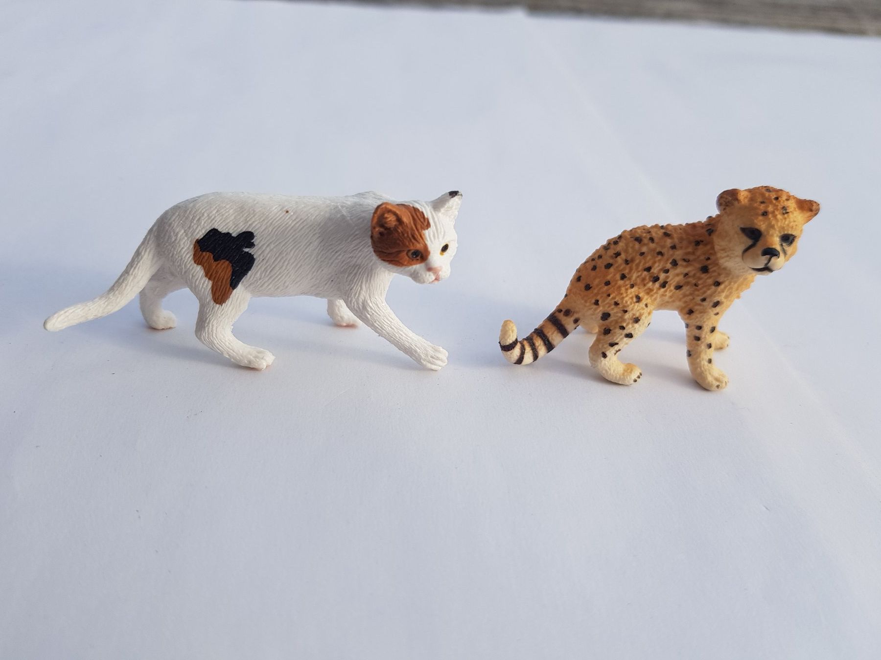 Schleich Giocattoli: 3 Modellpferde Marke Schleich, 1 Katze, 1 Luchs – Usato da Jona venduto da dampfnuggi 6