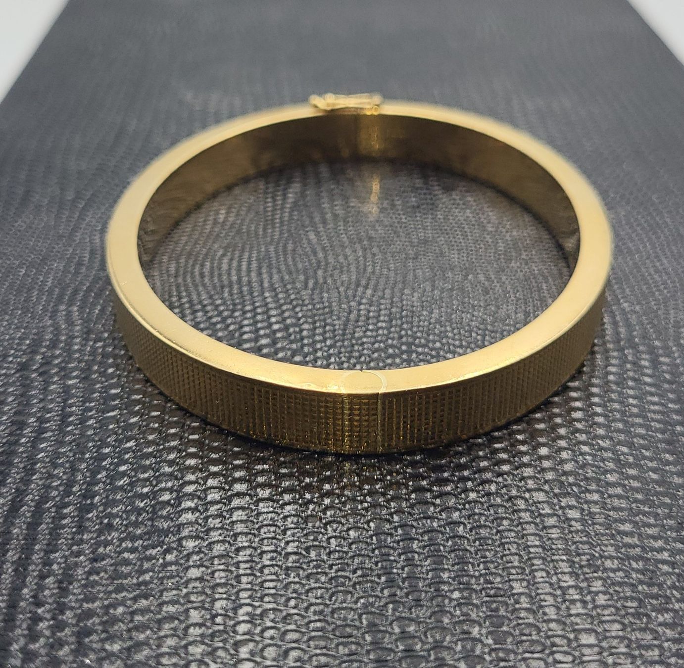 Bracciali & Braccialetti: Massiv 333 Gold Armreif – Usato da Wald ZH venduto da Dasilver 4