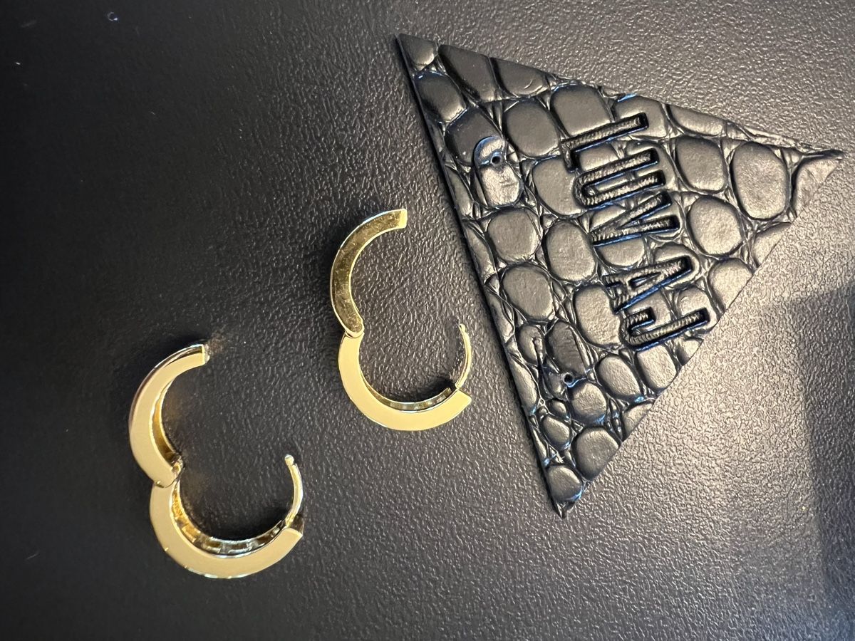 Ohrringe & -stecker: LUV AJ Ohrringe NEU – Neu und originalverpackt aus Kilchberg ZH von Lisavivienne 2