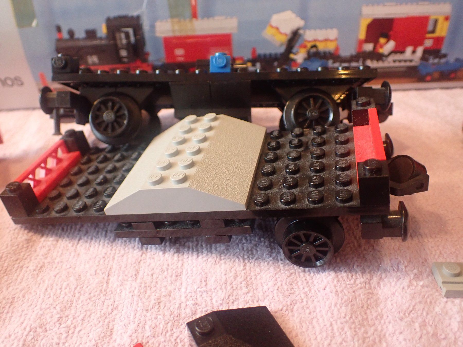 Lego Kit di costruzioni: LEGO Eisenbahn 7722 mit original Karton – Usato da Geroldswil venduto da boy5toy 4