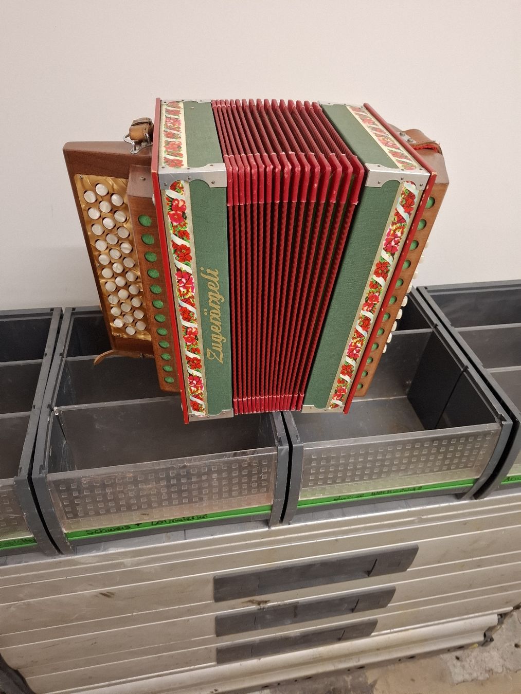 Strumenti musicali: zuger orgeli – Usato da Villeneuve venduto da BibiVintage 6
