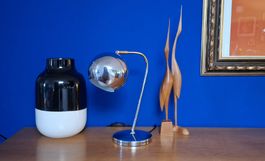 Lampe im Bauhaus Stil