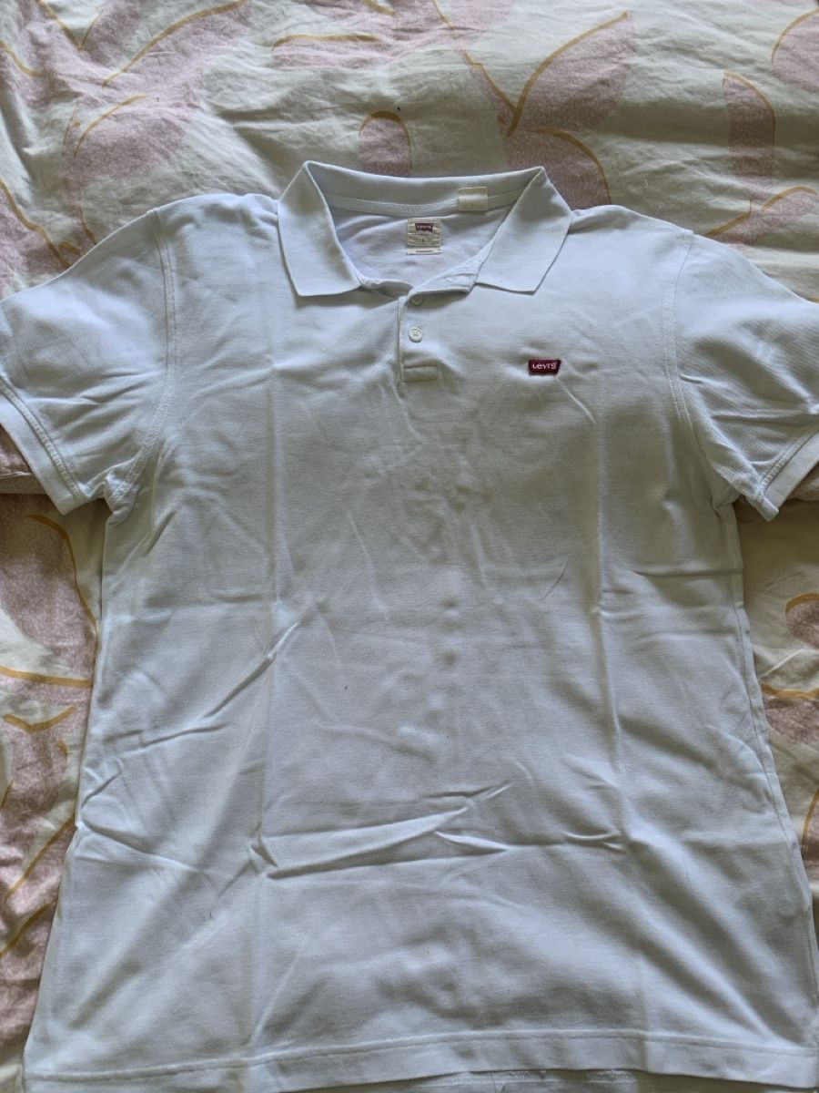 Levi's Magliette Polo: Polo Levis blanc - Taille L – Usato da Yverdon-les-Bains venduto da Luca_Ald