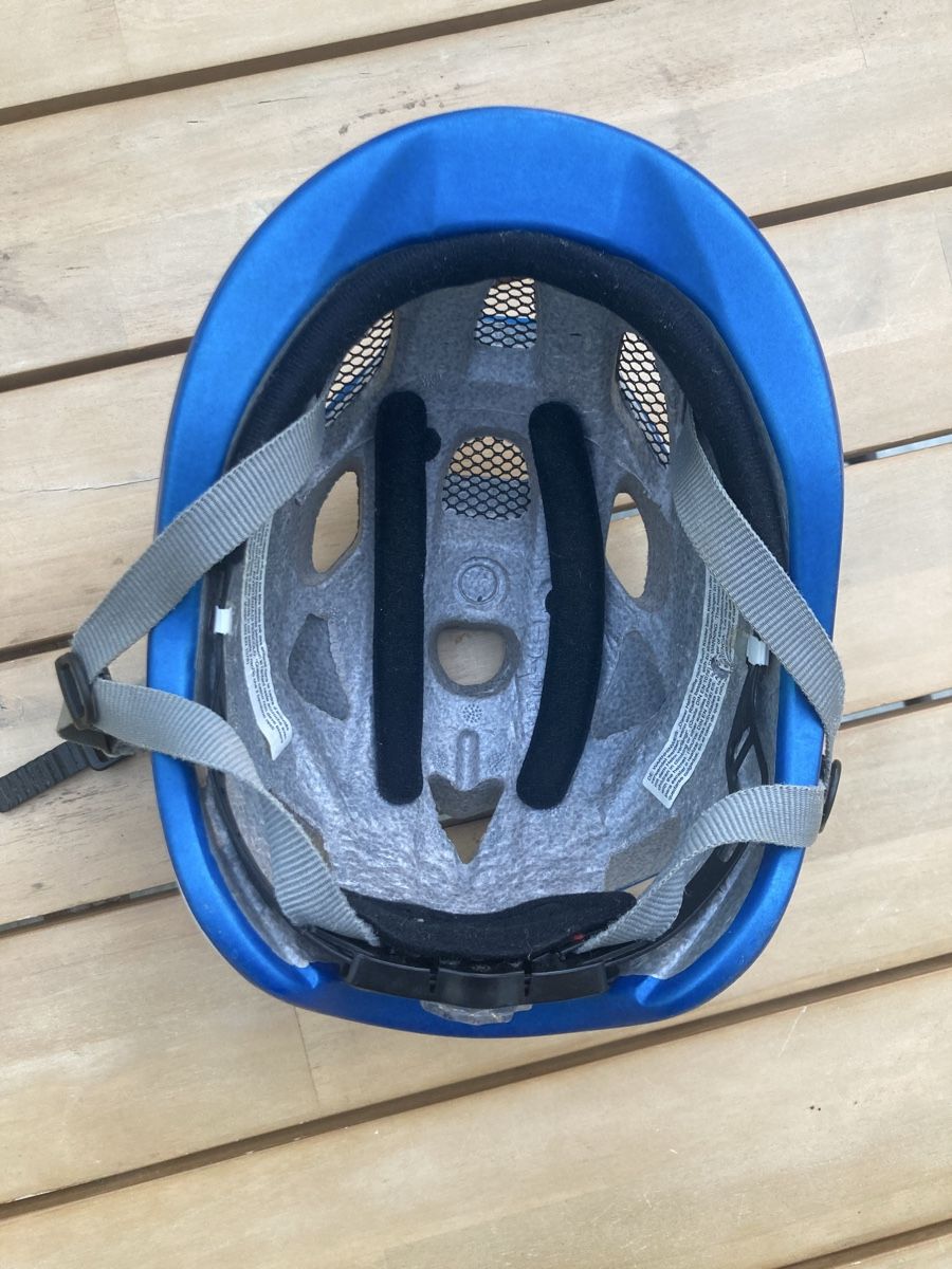 Alpina Helme: Fahrradhelm Alpina – Gebraucht aus Laupen BE von stef_h 5