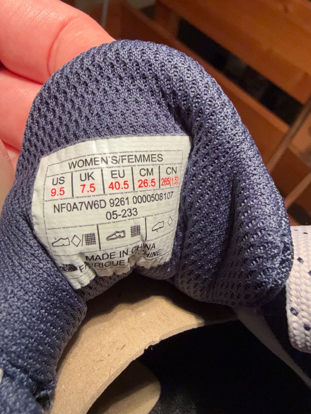 North Face Scarpe da donna: North Face Vectiv Exploris2 Futurelight Damen Gr. 40.5/UK7.5 – Nuovo e nell'imballaggio originale da Thun venduto da dane_pao 9