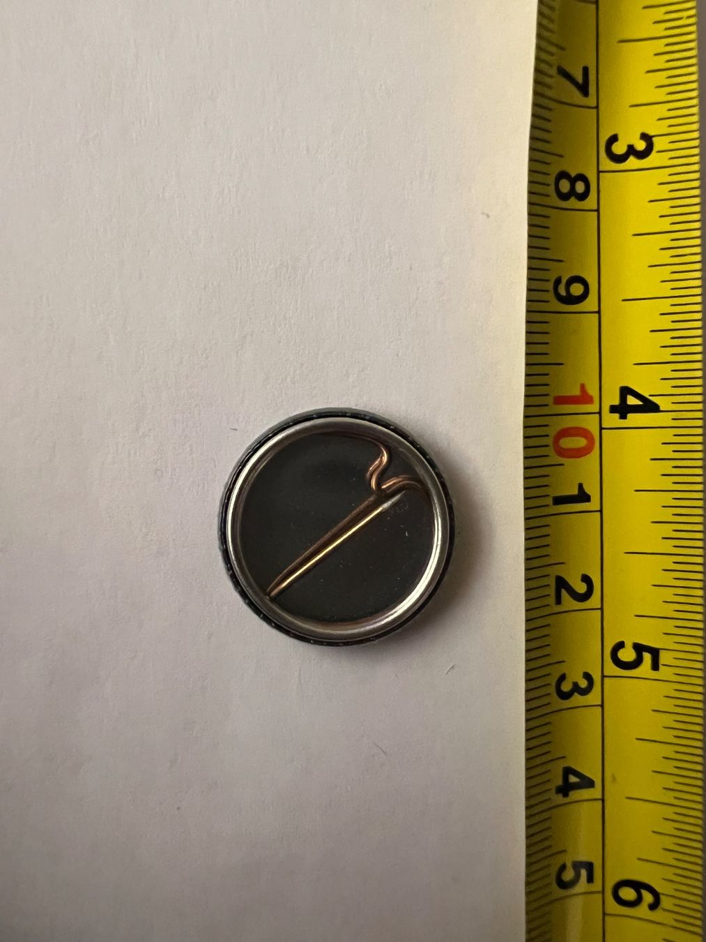 Spille & Fermagli: Button «Rockstar Mon Amour» – Usato da Zürich venduto da rigani 2