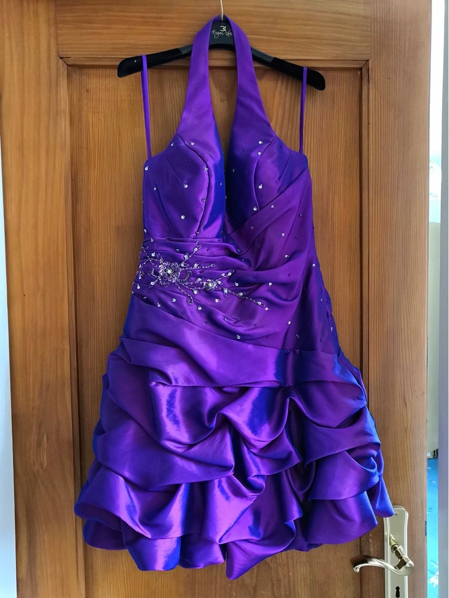 Vestiti: Wunderschönes, violettes Partykleid – Nuovo (secondo la descrizione) da Seengen venduto da Jeanine85