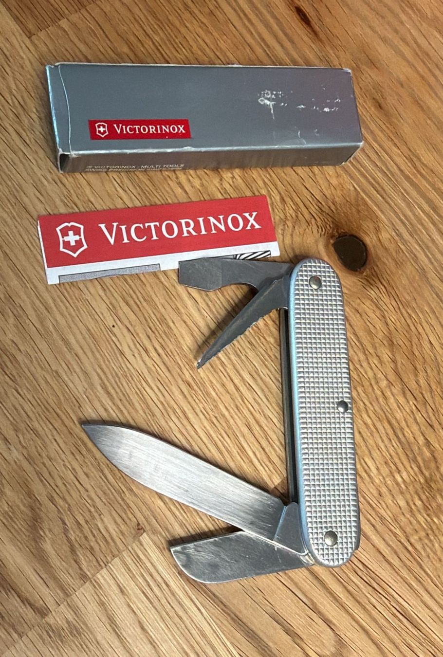 Victorinox Couteaux de poche: VICTORINOX TASCHENMESSER – D'occasion à Zürich par Frei-Occasionen 4