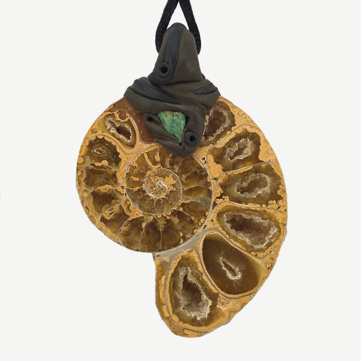Fossili: Ammonit Fossil Steinanhänger mit Chrysokoll – Nuovo e nell'imballaggio originale da Meilen venduto da BYRD-Design