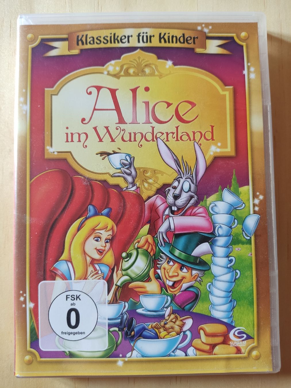 Alle DVDs: DVD Alice im Wunderland – Gebraucht aus Sarnen von twen_sternensee