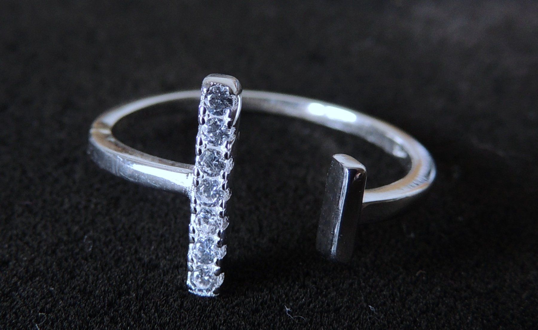 Anelli: Silber 925 Fingerring mit Zirkonias – Nuovo e nell'imballaggio originale da Waldenburg venduto da schaller707 3