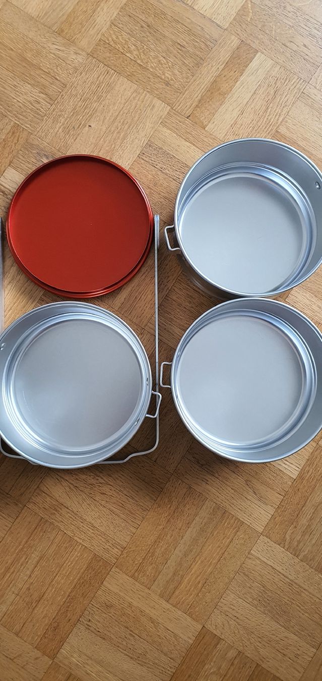 Contenitori & Simili: Vintage Lunchbox Essensträger Henkelmann – Usato da Winterthur venduto da LaRoque 1